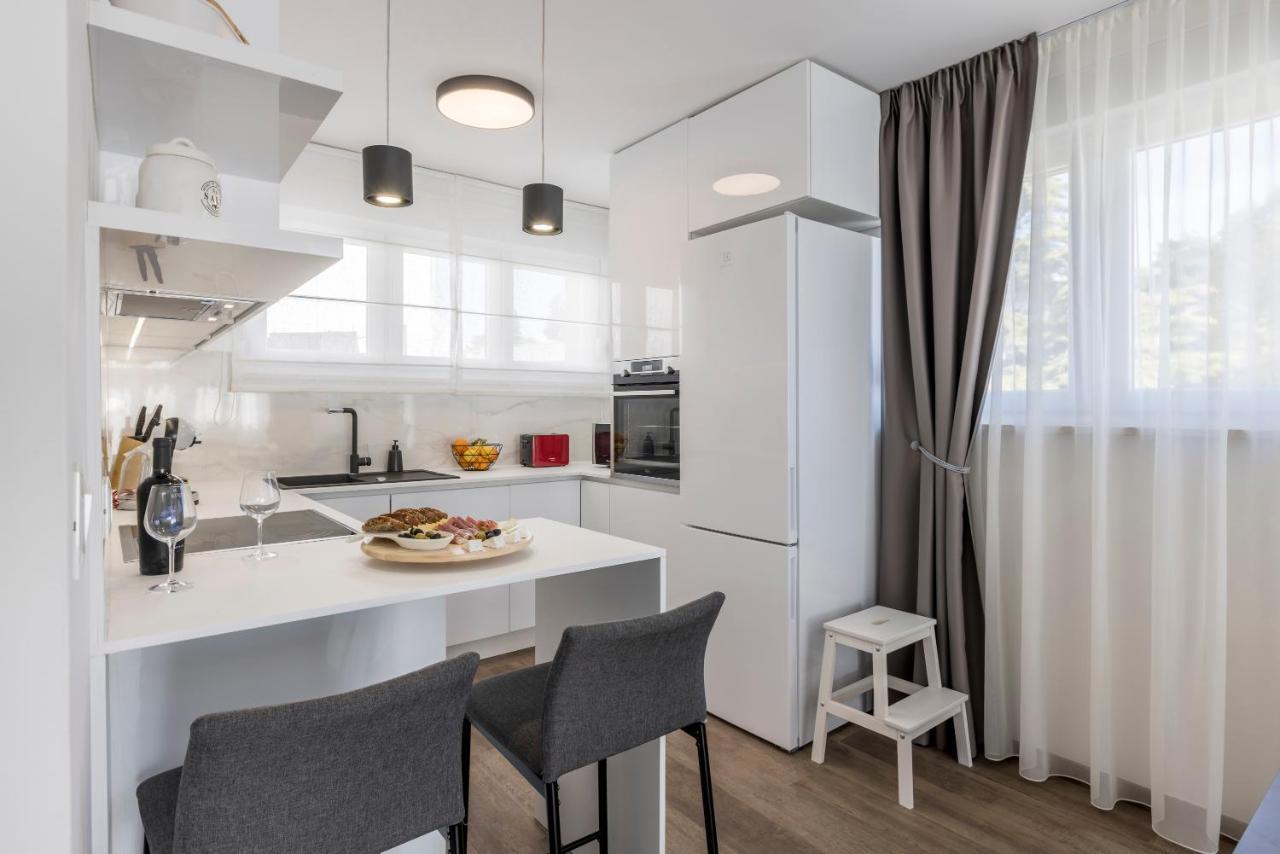 Domus Mea Apartment Спліт Екстер'єр фото