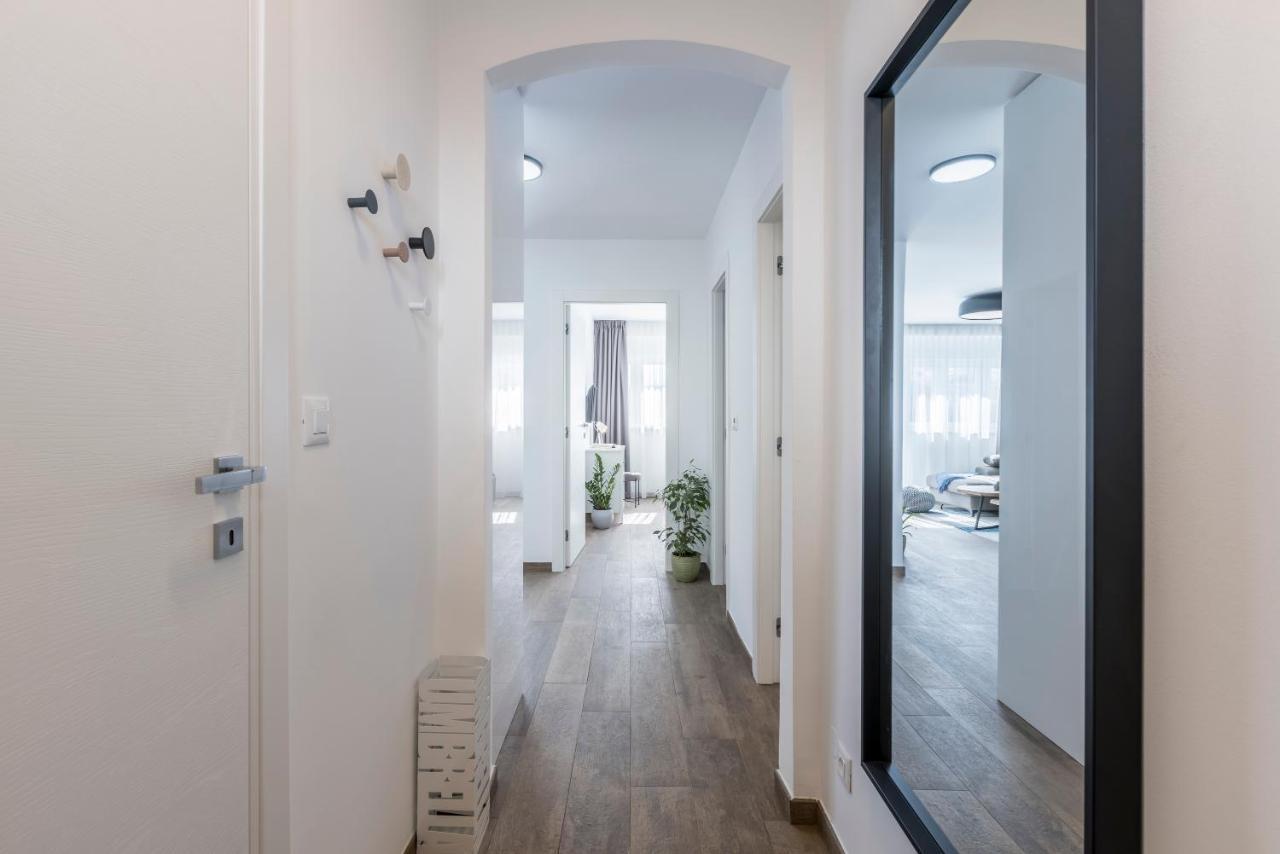 Domus Mea Apartment Спліт Екстер'єр фото
