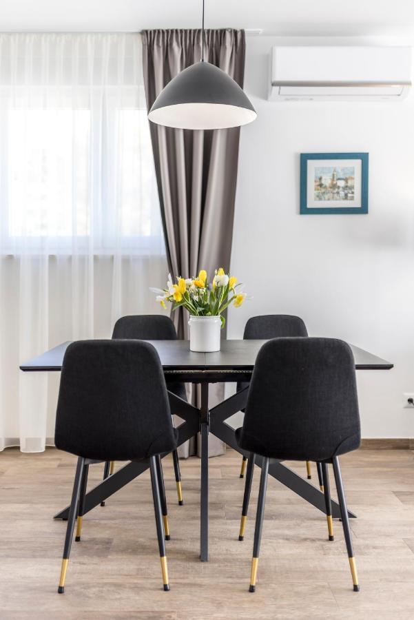 Domus Mea Apartment Спліт Екстер'єр фото